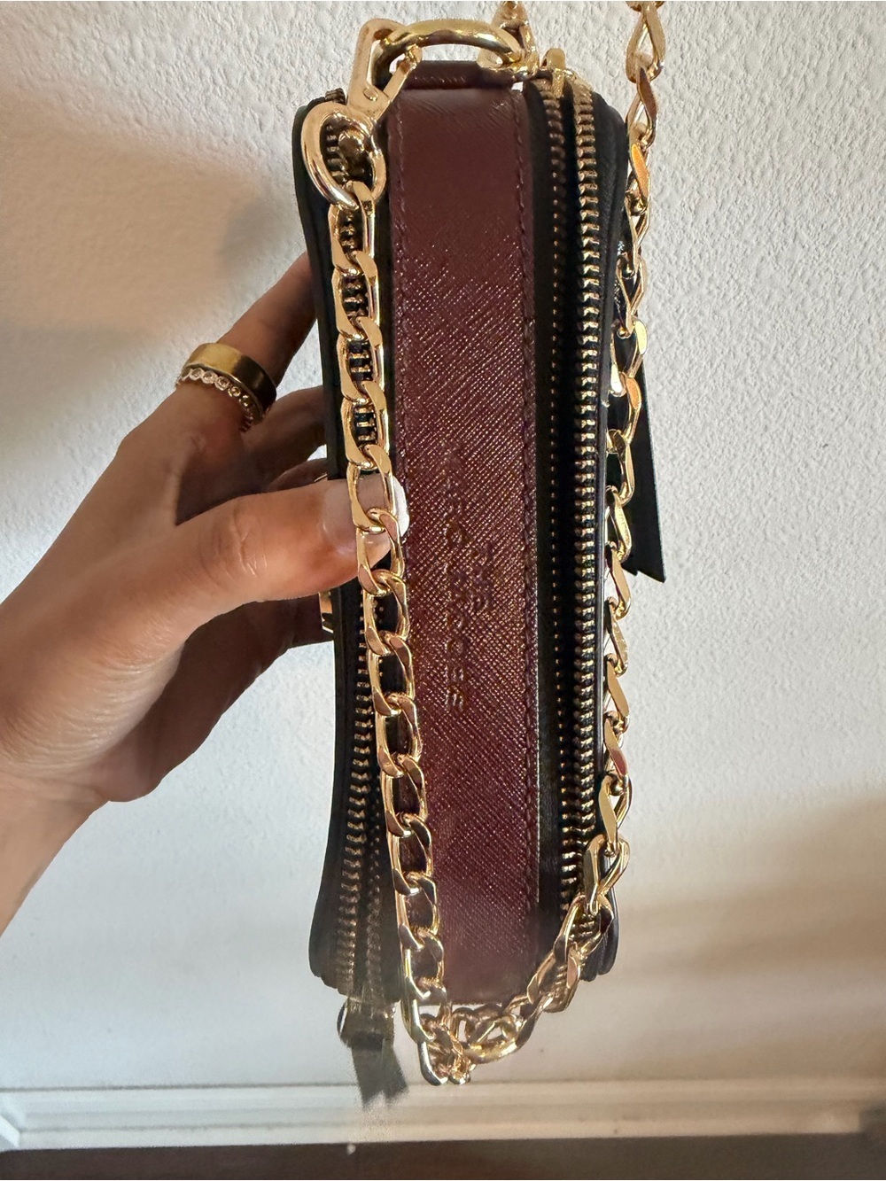 Marc Jacobs Black Snapshot Double Zip Crossbody with Gold Chain - Picture 6 of 8